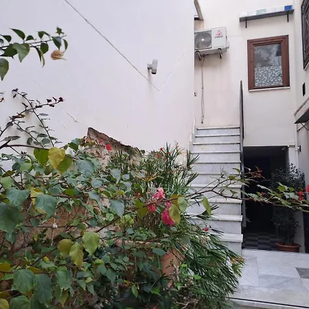 Apartment La Lunetta - Romantic Little House *